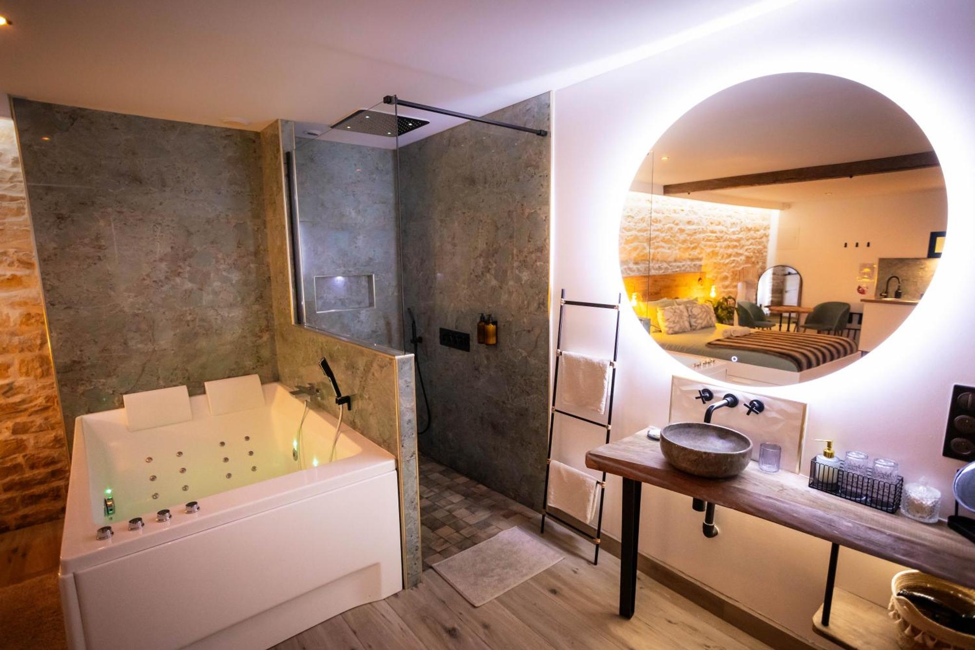 Les Jardins Secrets - Gare & Centre By Apparts Spa Dijon Exterior photo